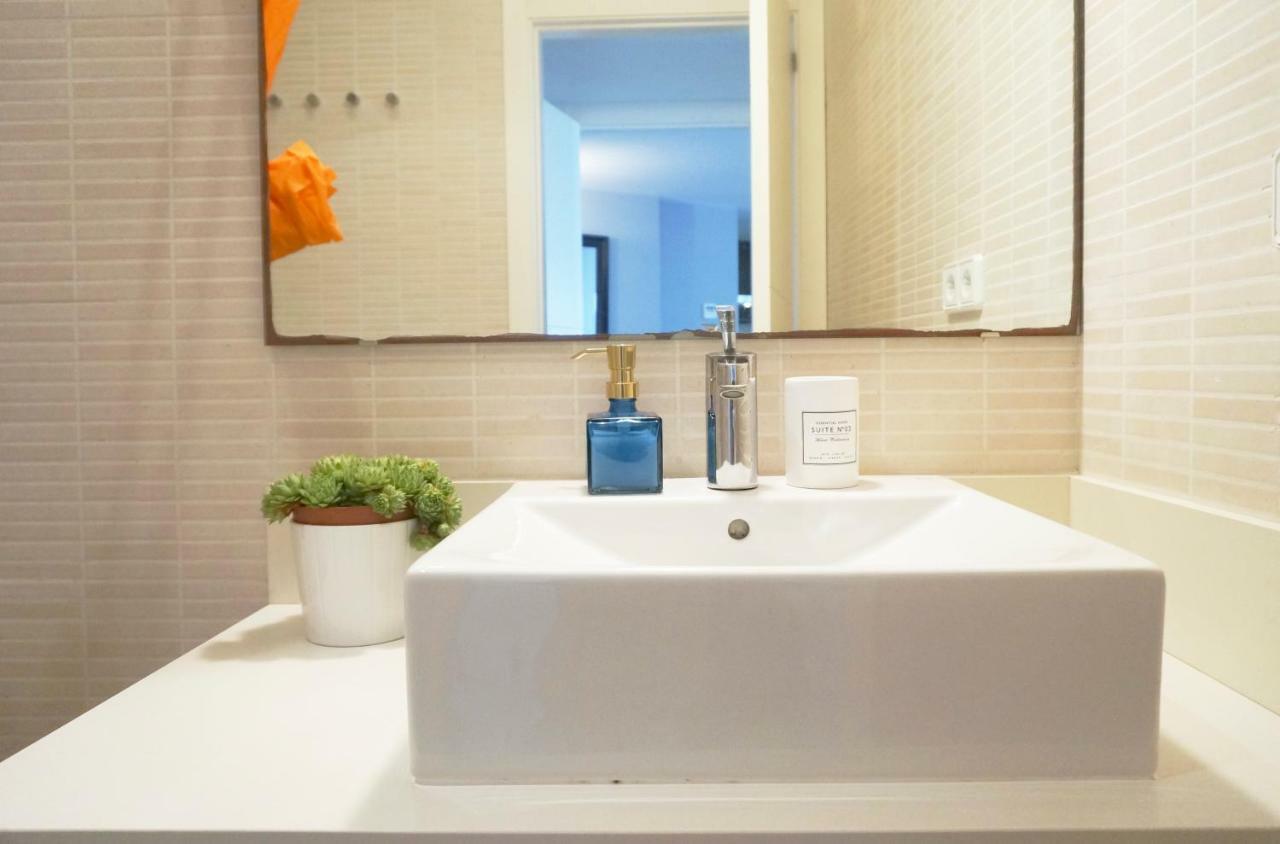 & Apartament