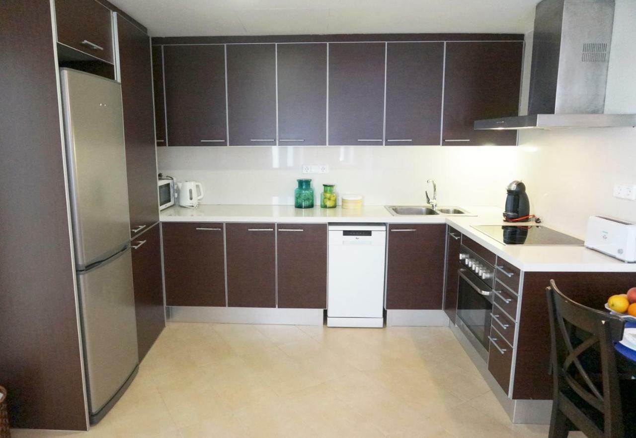 Apartament & *